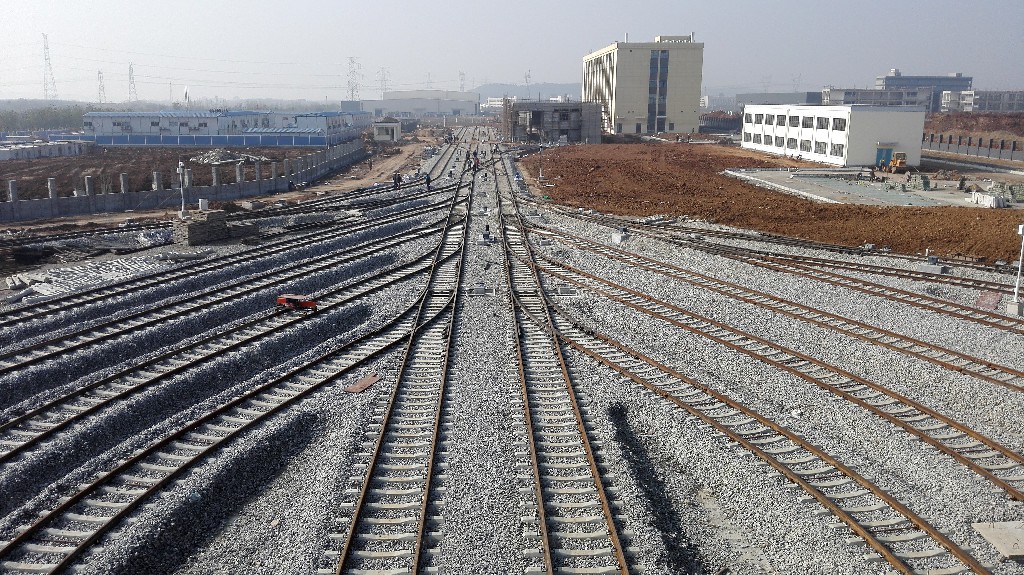 1682498009663.jpg 武漢市大漢陽(yáng)有軌電車(chē)T6線(xiàn).jpg